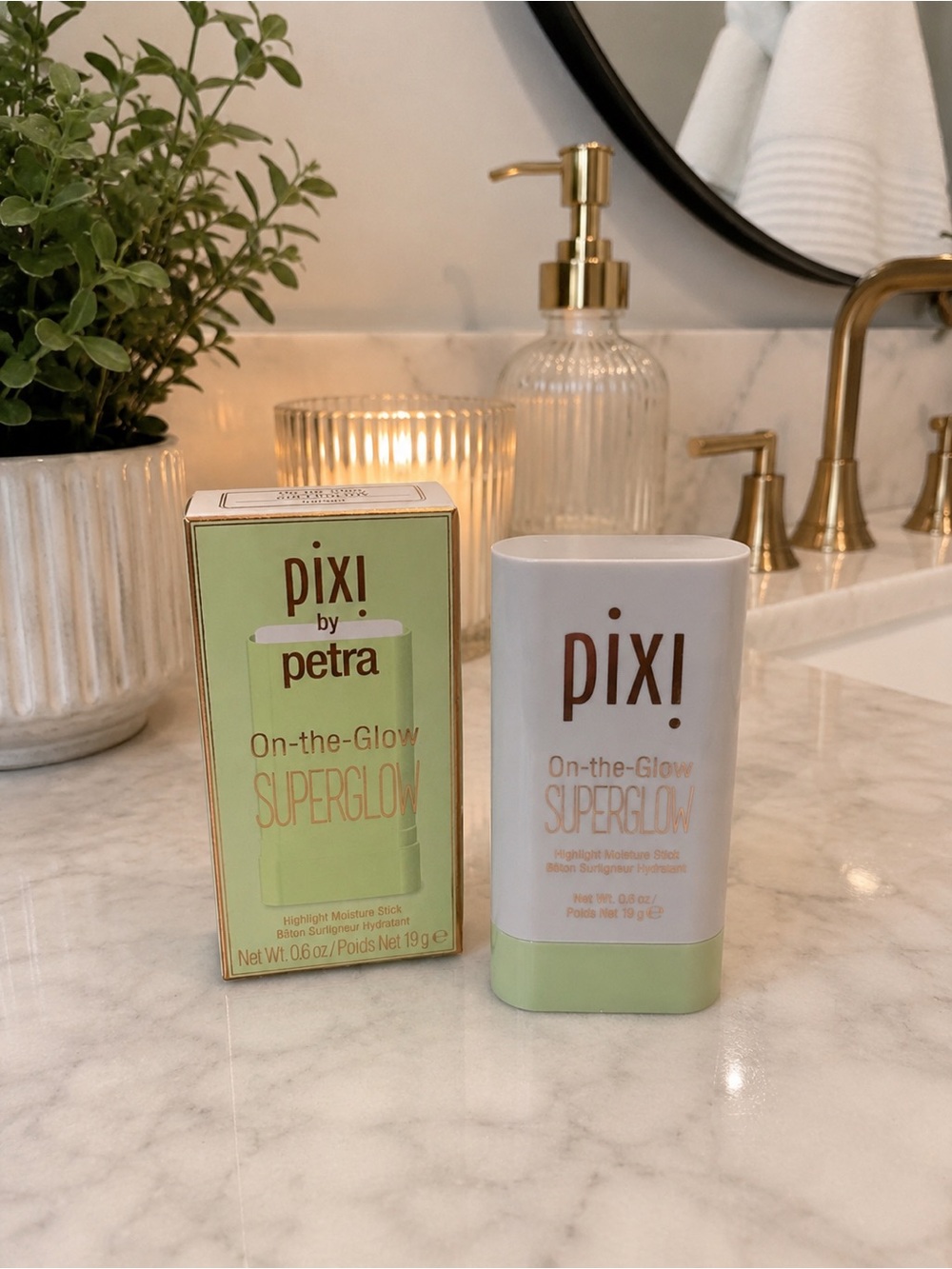 NEW Pixi On-the-Glow SuperGlow Highlight Moisture Stick IcePearl